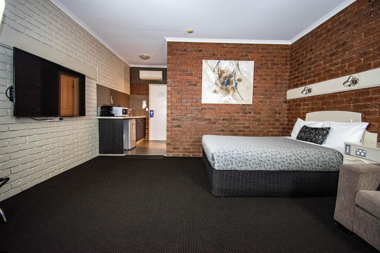 Albury Townhouse Motel Экстерьер фото